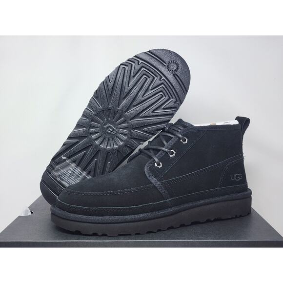 DS UGG Neumel Moc Boot BLACK 1121645-BLK Size 9 - Picture 1 of 6